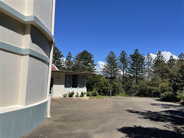Gap Bluff Former Officers Mess Watsons Bay NPWS (1/10/2021 - Credits: Screen NSW Mechele Axford)