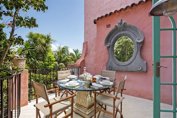 Private House - Rose Bay (12/03/2020 - Credits: submitted by: Julian Ginailhac)