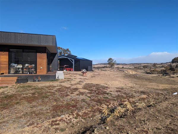 Snowy Mountains Farmhouse (1/06/2023 - Credits: Photos by owner)
