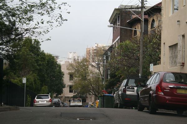 Darlinghurst - Forbes St, Thomson Lane, St Peters Lane (27/02/2013 3:11:43 PM)