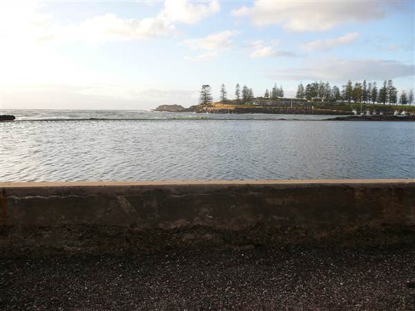 Kiama - Rock Pool North (27/02/2013 4:57:57 PM)