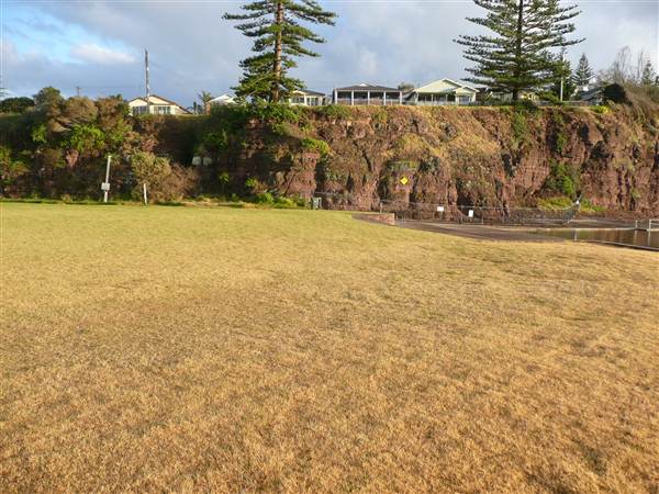 Kiama - Rock Pool North (27/02/2013 5:00:09 PM)