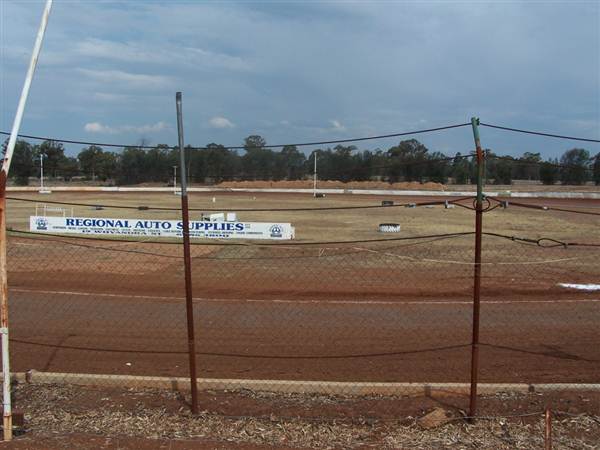 Morris Park Speedway Complex, Dubbo (28/02/2013 12:32:28 AM)