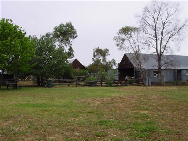 Dundullimal Homestead (28/02/2013 12:46:52 AM)