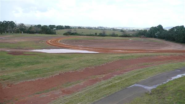 Menangle Park Paceway (28/02/2013 3:39:17 PM)
