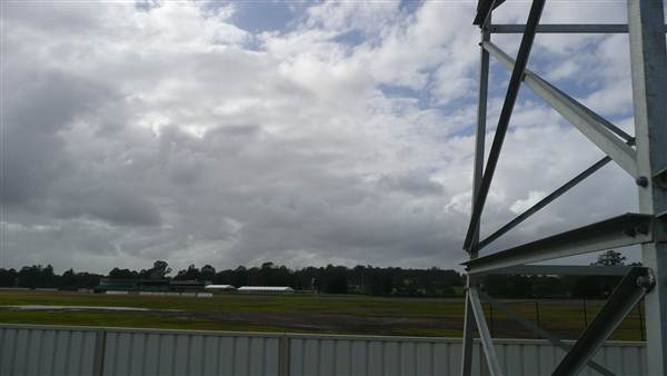 Menangle Park Paceway (28/02/2013 3:40:19 PM)