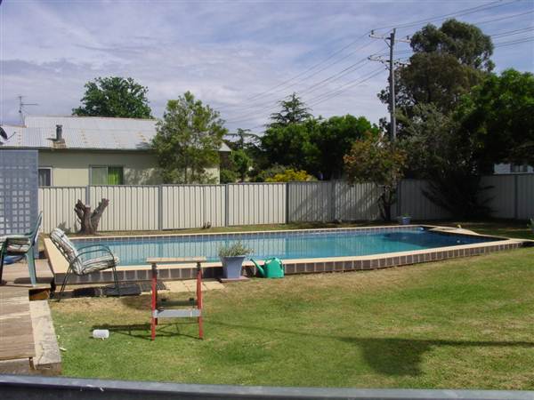 Black Stump Motel, Coolah (1/03/2013 10:28:48 AM)