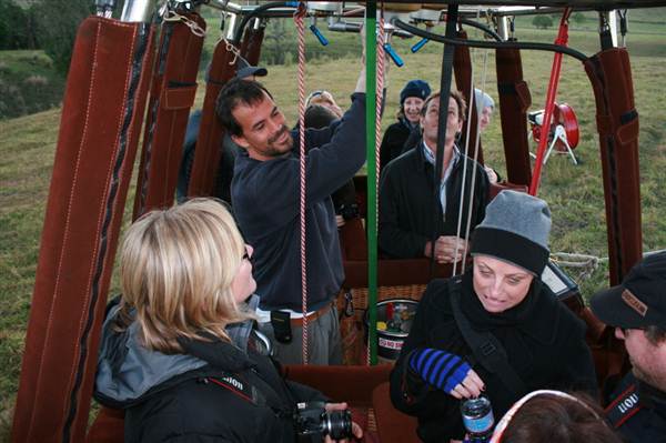 Byron Hinterland-Hot Air Balloon (2/03/2013 10:57:54 PM)
