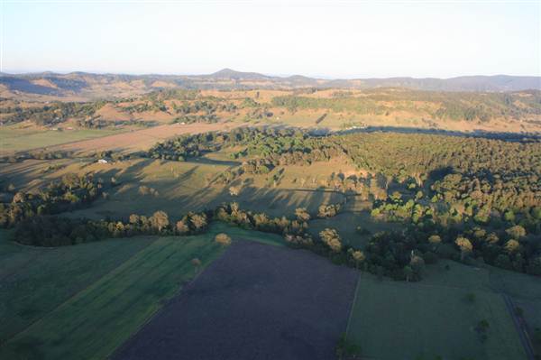 Byron Hinterland-Hot Air Balloon (2/03/2013 10:58:16 PM)