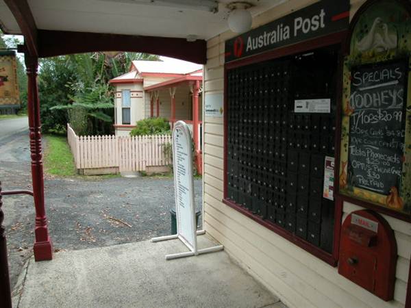 Chatsworth General Store (3/03/2013 1:31:28 PM)