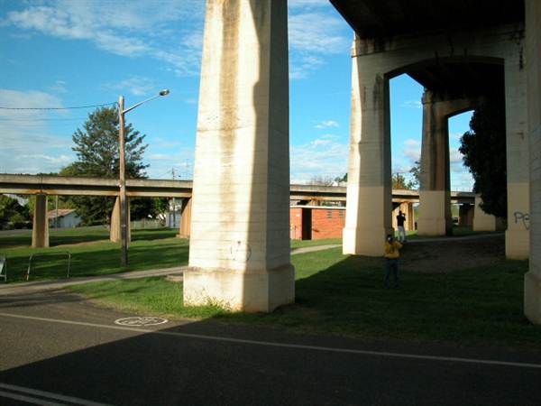 Greave Street, Grafton (5/03/2013 11:13:32 AM)
