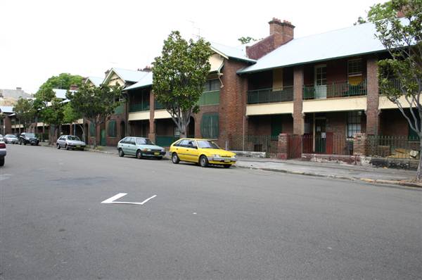 Millers Point - Windmill St (7/03/2013 11:26:06 PM)