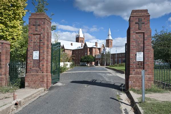St Stanislaus College (9/03/2013 11:00:43 AM)
