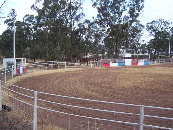 West Wyalong Rodeo Grounds (9/03/2013 11:15:31 AM)