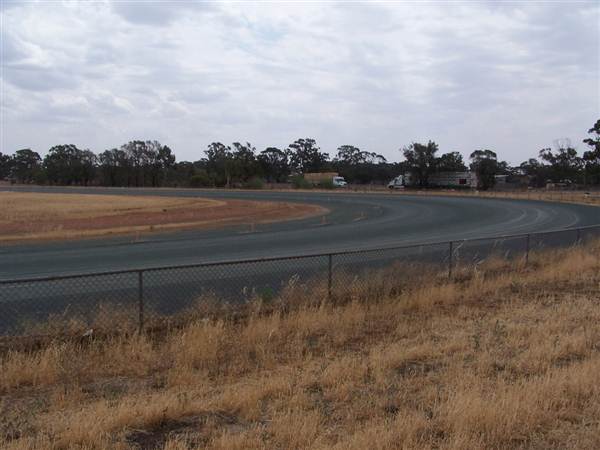 West Wyalong Racetrack and Showgrounds (9/03/2013 11:19:57 AM)