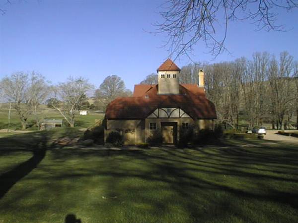 Private House - Sutton Forest (9/03/2013 8:02:40 PM)
