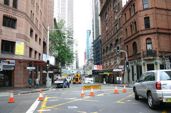 Sydney CBD - York St (11/03/2013 5:04:32 AM)