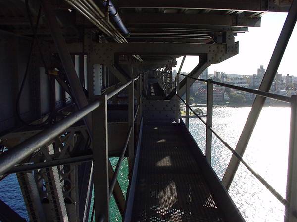 Sydney Harbour Bridge (11/03/2013 5:21:41 AM)