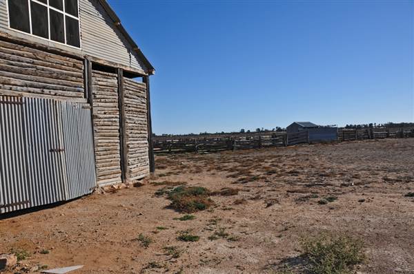 Shearers Quarters, Mungo National Park (11/03/2013 9:43:35 AM)