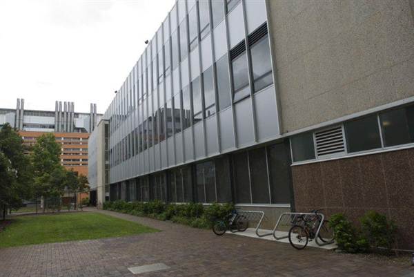 UNIVERSITY OF NSW - Brutalist (11/03/2013 11:39:08 AM)