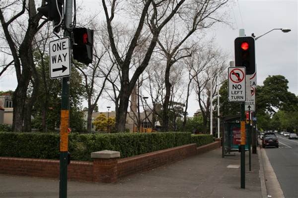 Bourke Street (11/03/2013 12:51:33 PM)