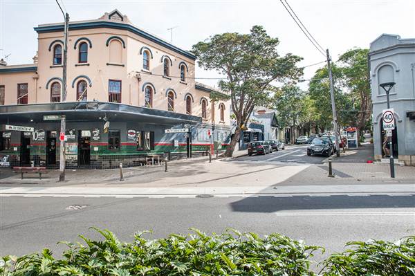 SURRY HILLS - PERIOD (11/03/2013 12:55:34 PM)