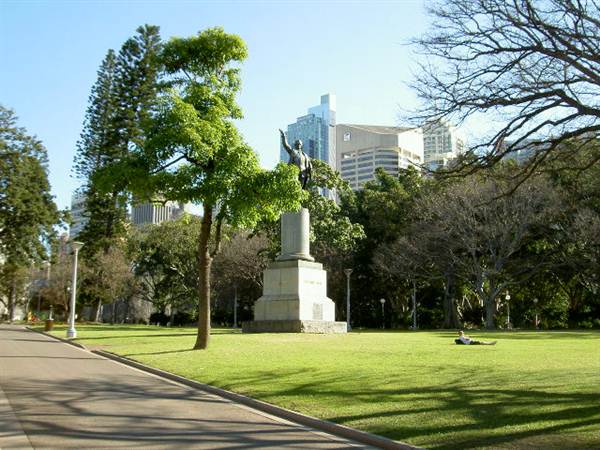 Hyde Park and Archibald Fountain - Sydney CBD (11/03/2013 1:12:50 PM)