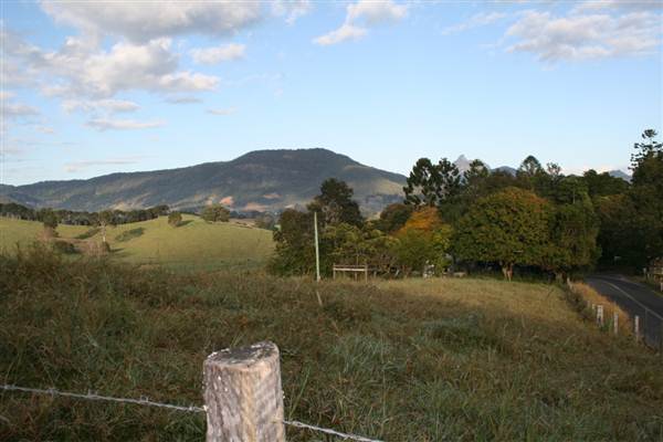 Tweed Valley 2 of 2 (11/03/2013 3:06:16 PM)