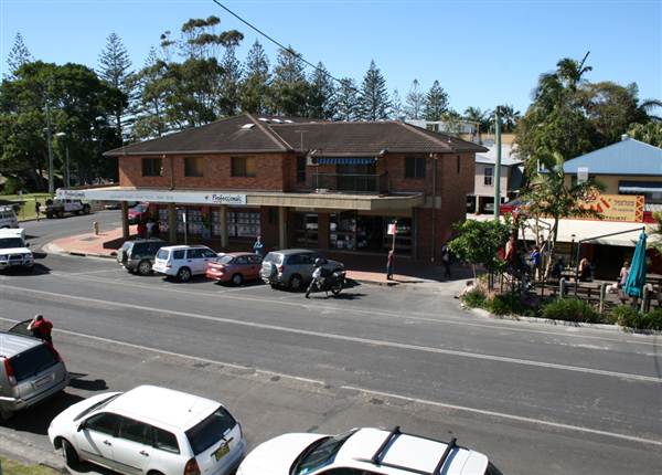 Brunswick Heads - Town/Shops (25/04/2013)