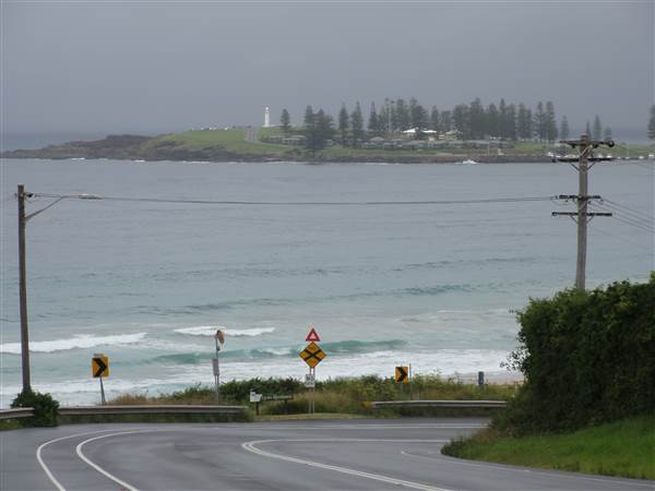 Bombo - Bombo looking towards Kiama (28/02/2011 - Credits: Tony Brown /SISE)
