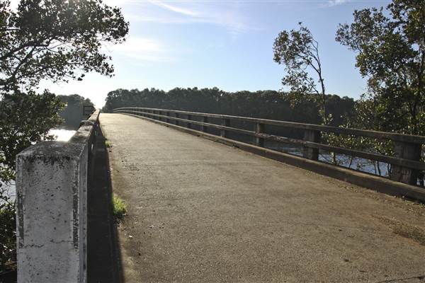 Ash Island Bridge (20/07/2013 - Credits: chris reynolds)