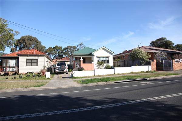 Chullora - Rawson Road (26/07/2013)