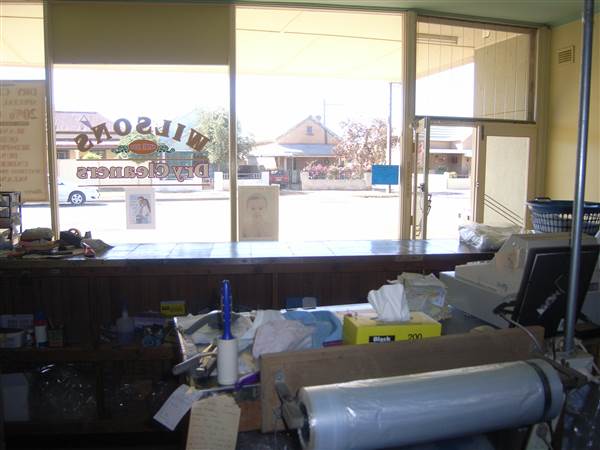 Wilson's Dry Cleaners (1/01/2009 - Credits: FBH)