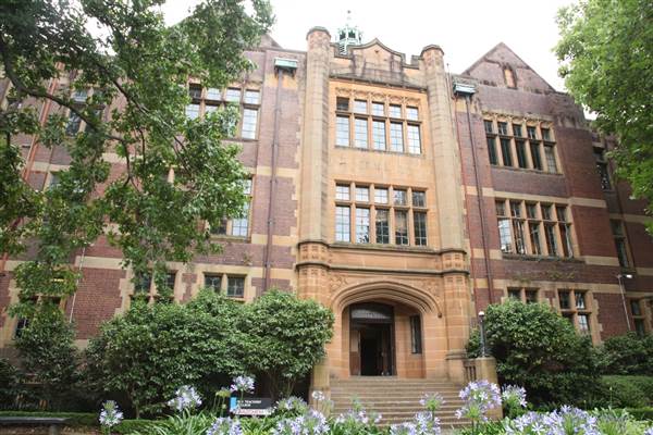 Old Teacher's College - The University of Sydney (27/11/2013)