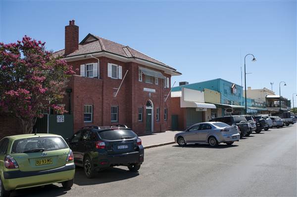 Bourke (11/12/2013)