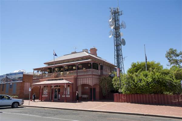 Bourke (11/12/2013)