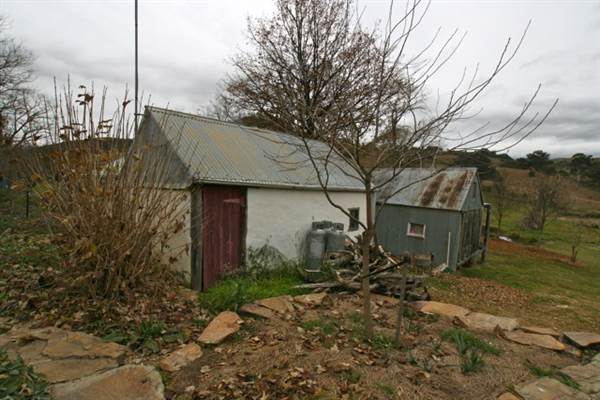 Hopeful Ranch Olive Farm File 2 - Cottage on farm (6/03/2014 - Credits: Keira Archer for Luke Torrevillas)
