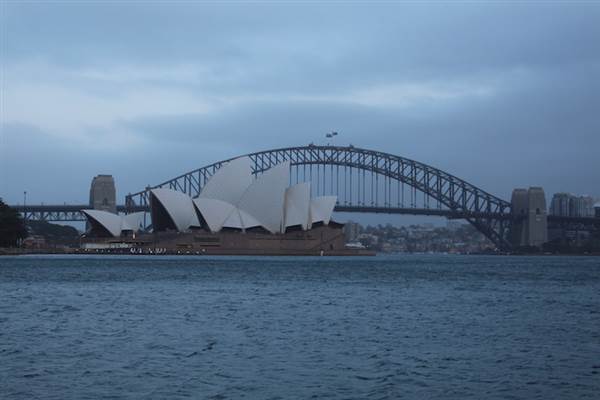 Mrs. Macquarie's Point - Royal Botanic Garden Sydney (24/10/2014)