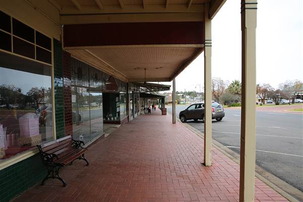 Coolamon (16/12/2014 - Credits: Eastern Riverina Arts)