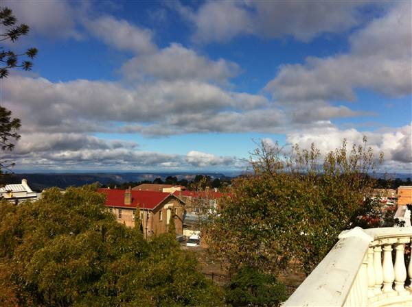 The Carrington Hotel, Katoomba (24/07/2015)