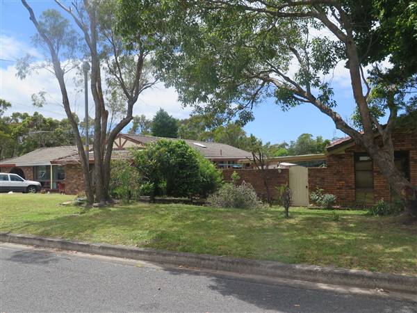 Stanwell Tops neighbourhood (7/12/2015 - Credits: Peter Hicks)