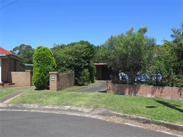 East Corrimal neighbourhood (8/12/2015 - Credits: Peter Hicks)