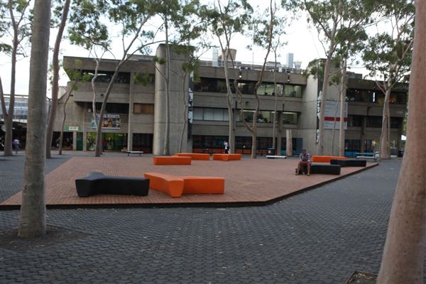 Macquarie University (16/03/2016)
