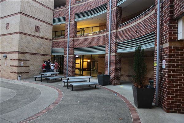 Macquarie University (16/03/2016)
