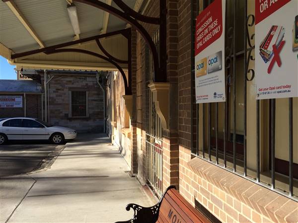 MT VICTORIA RAILWAY STATION (25/10/2016)