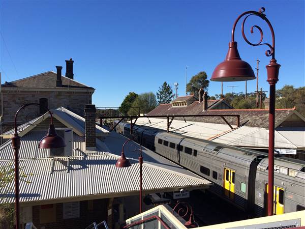 MT VICTORIA RAILWAY STATION (25/10/2016)