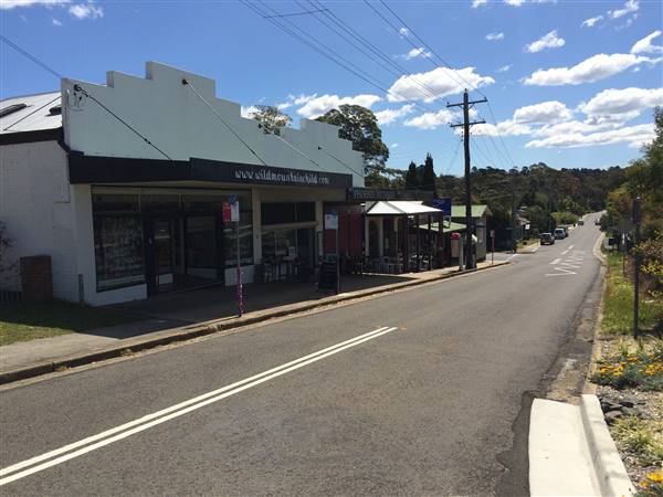 Hazelbrook Main Street (25/10/2016)