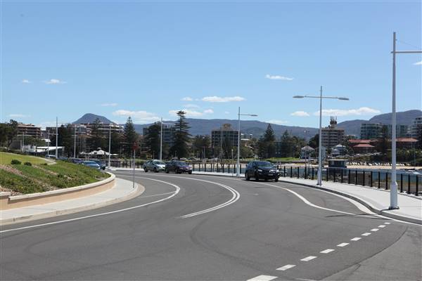 Wollongong - Foreshore and Wharf (26/10/2016 - Credits: John Harris)