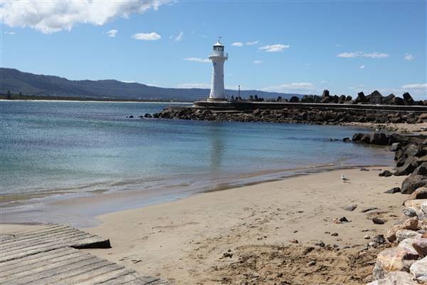 Wollongong - Foreshore and Wharf (26/10/2016 - Credits: John Harris)