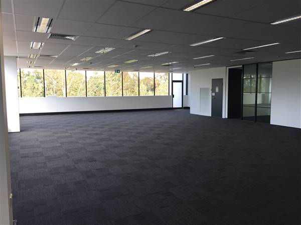 Lakes Business Park (20/03/2017)